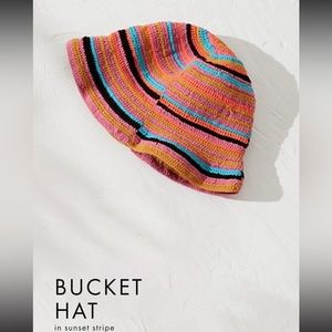 NWOT Alo Yoga x Tropic of C Hat